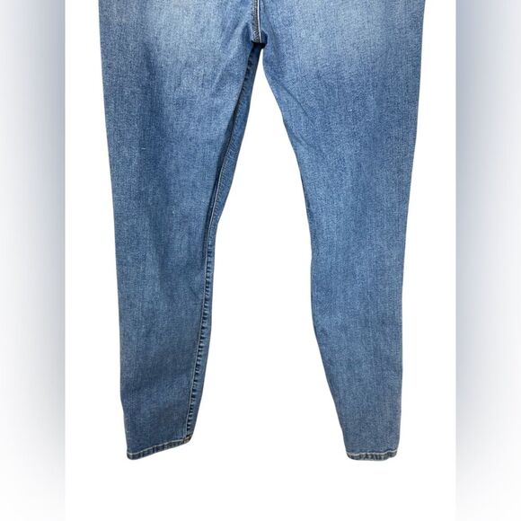 Forever 21 High Rise Stretch Distressed Skinny Jeans Size 31 - Picture 5 of 7